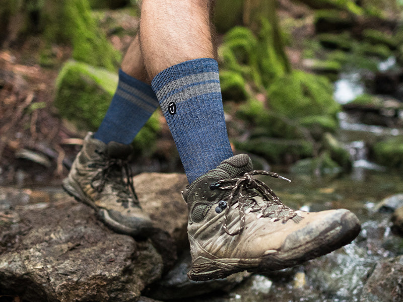 Top 5 Hiking Trails in Canada and the USA – And the Perfect Socks to Wear