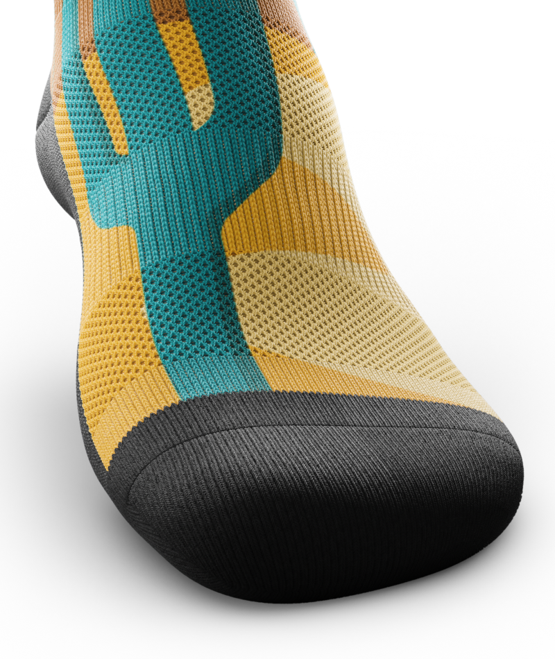 Deserted Athletic Knee High Compression Socks
