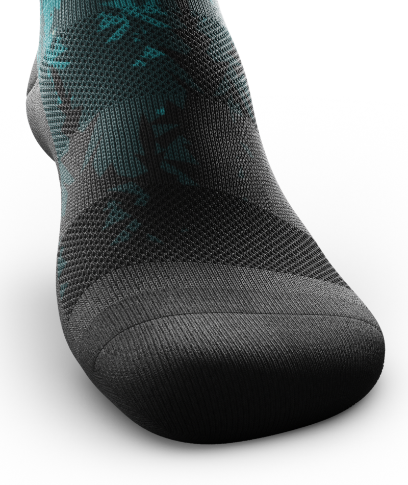 Free Ride Athletic Knee High Compression Socks