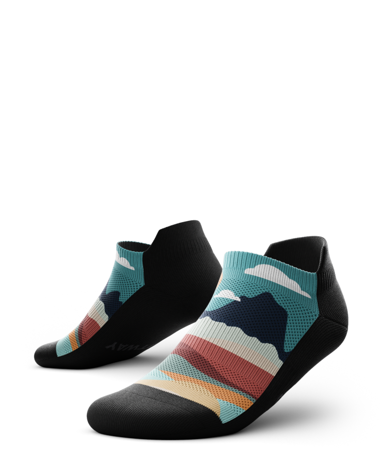 Head In The Clouds Athletic Ankle Socks
