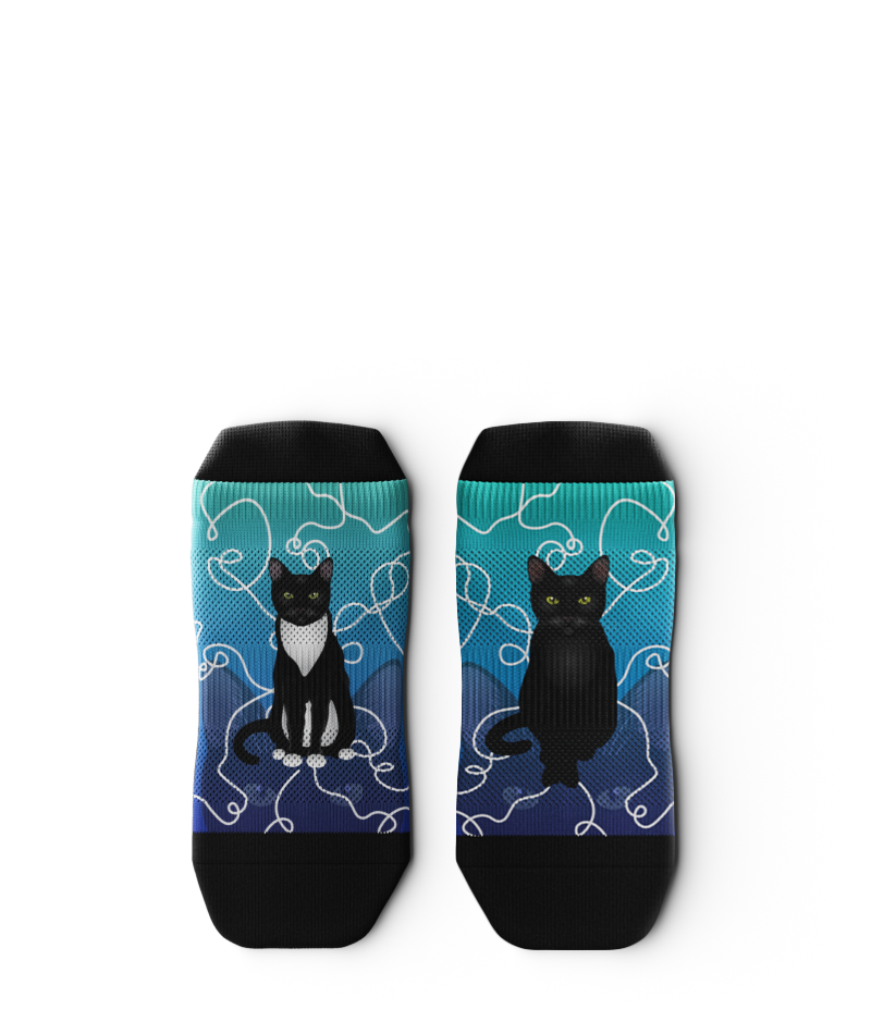 Kitten Around Athletic Ankle Socks