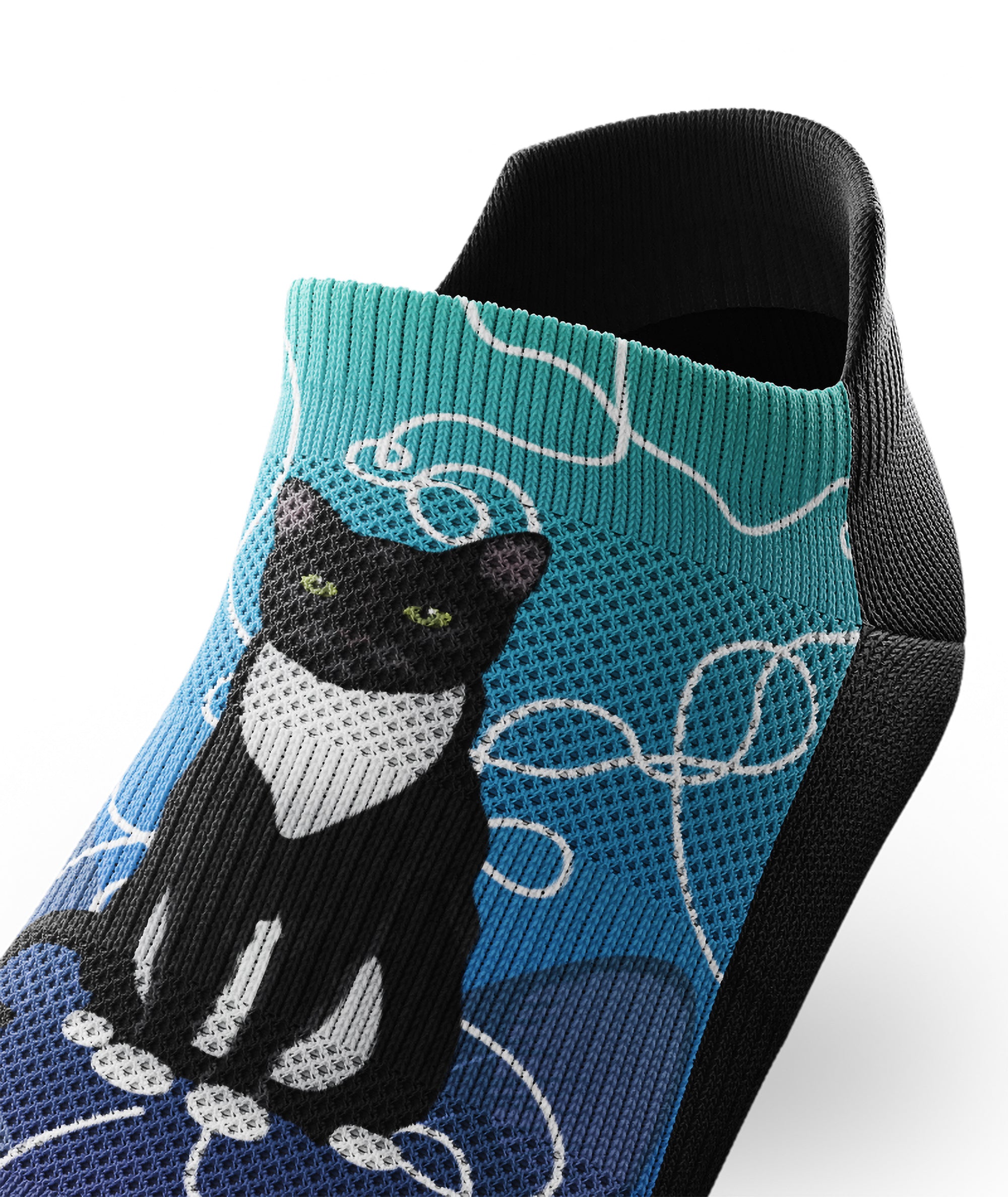 Kitten Around Athletic Ankle Socks