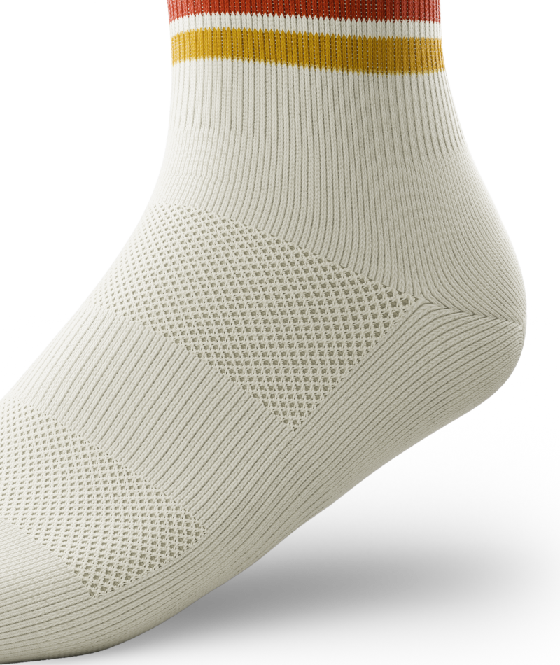Retro Off-White Athletic Quarter Socks