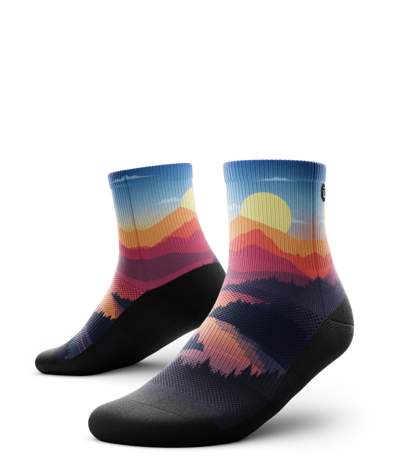 Wanderlight Athletic Quarter Socks