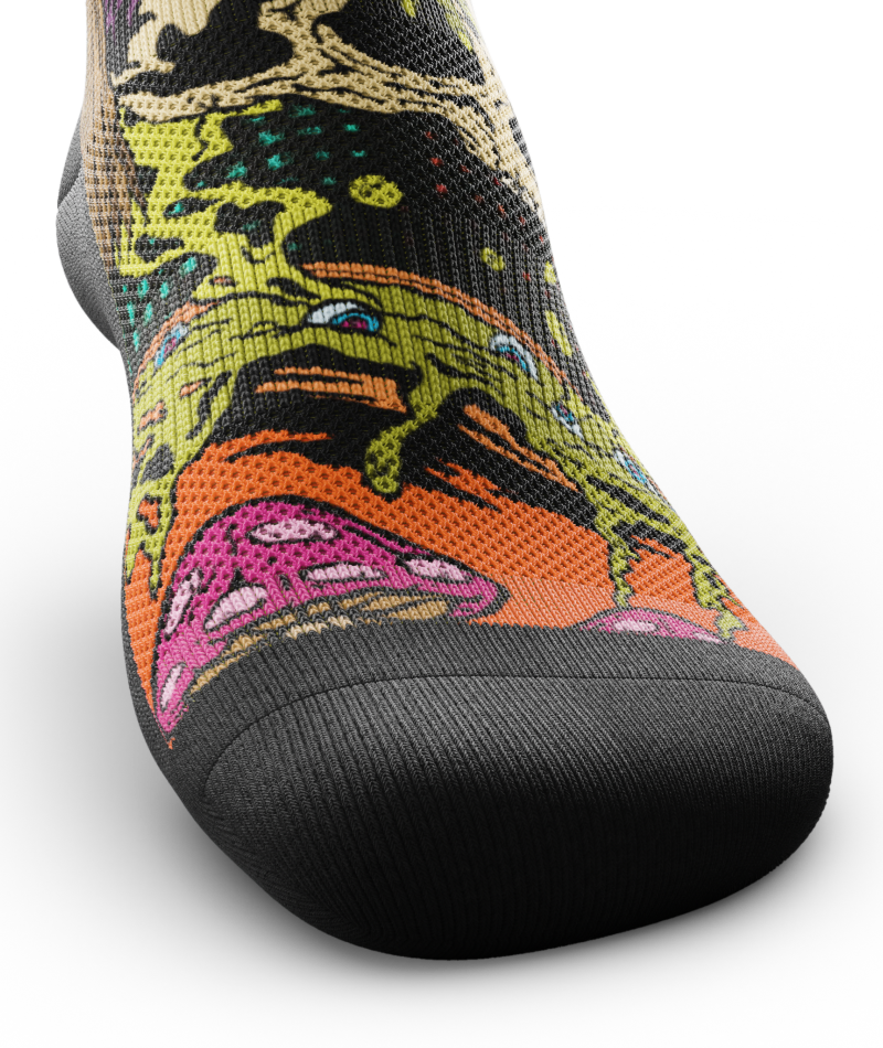 Wicked Ribbit Athletic Crew Socks